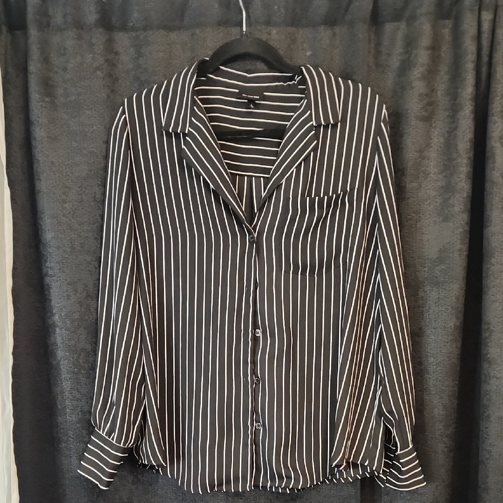 Chic Striped Button-Up Blouse